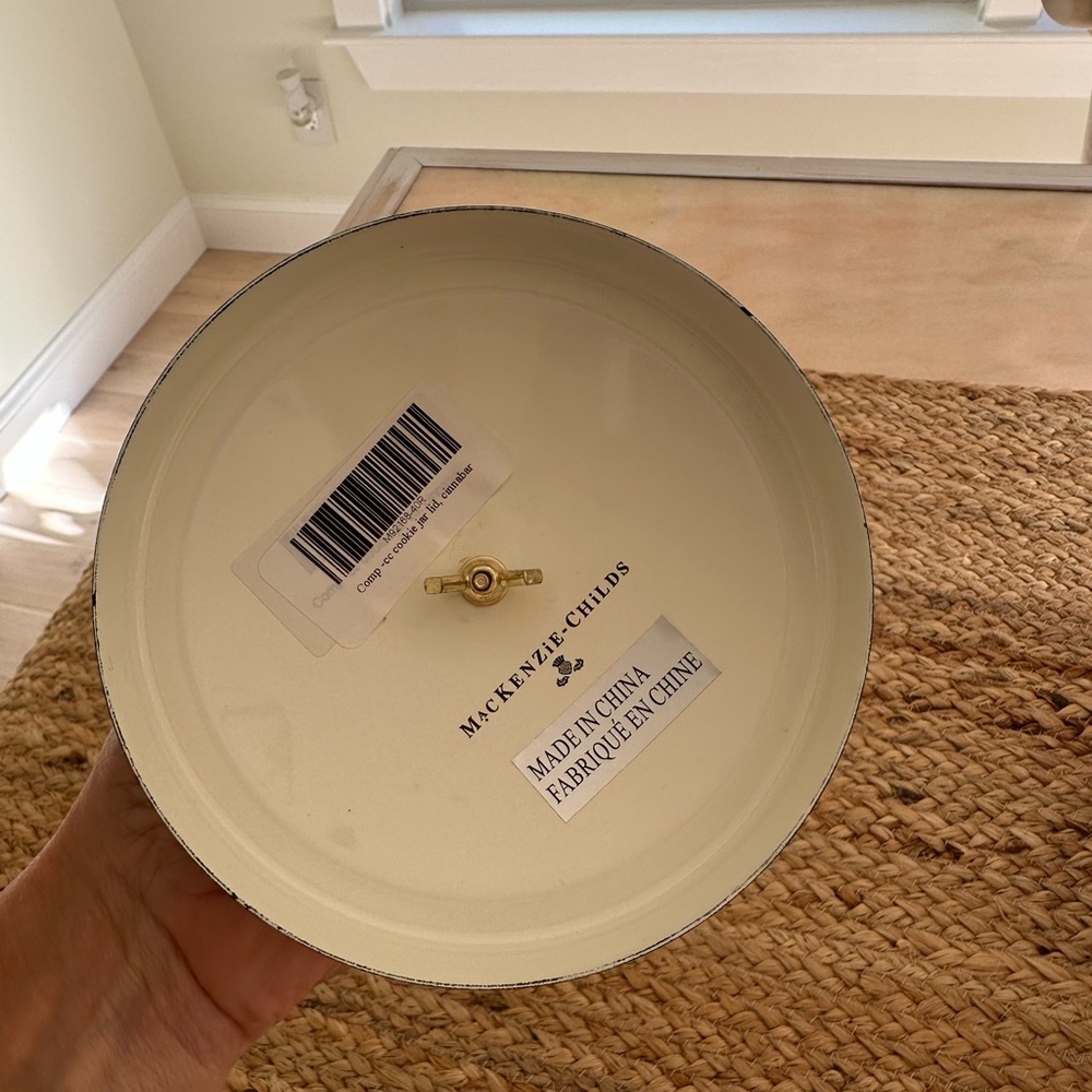 MacKenzie-Childs Cream and Gold Decorative Lid - Picture 3 of 11